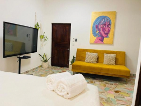 Private Room in a Boho House N1